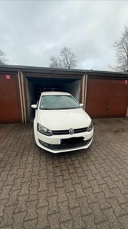 Gebraucht VW Polo Life 60 PS (44 kW) 2014 Weiß Kleinwagen