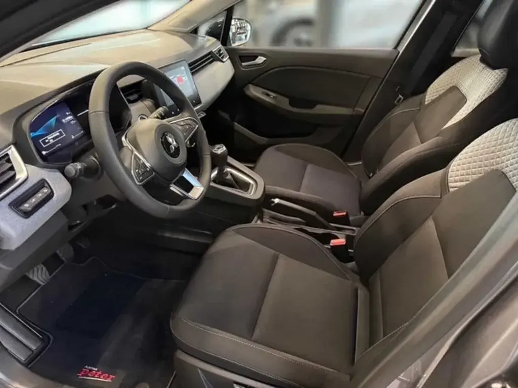 Neu Mitsubishi Colt Plus 91 PS (66 kW) 2026 Grau Kleinwagen