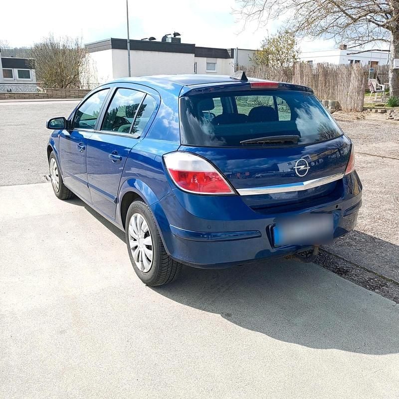 Gebraucht Opel Astra 150 PS (110 kW) 2005 Blau Limousine