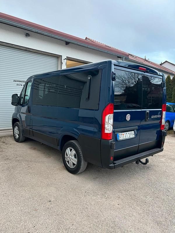 Gebraucht Fiat Ducato 120 PS (88 kW) 2011 Andere farben Van