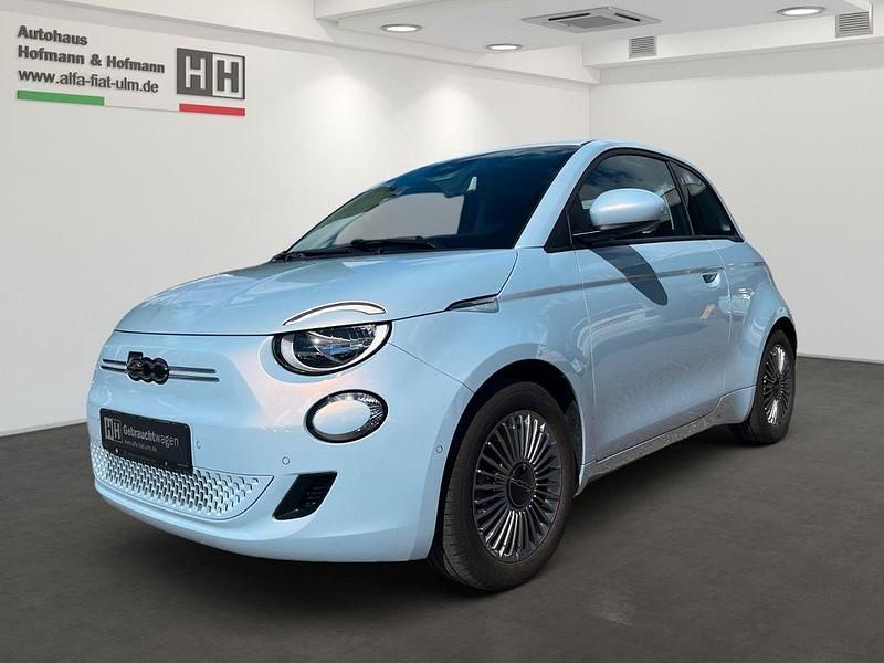 Gebraucht Fiat 500e 86 kW (118 PS) 2023 Blau Limousine