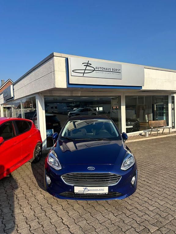 Gebraucht Ford Fiesta Titanium 101 PS (74 kW) 2018 Blau Kleinwagen