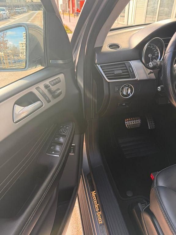 Gebraucht Mercedes ML250 204 PS (150 kW) 2013 Grau SUV