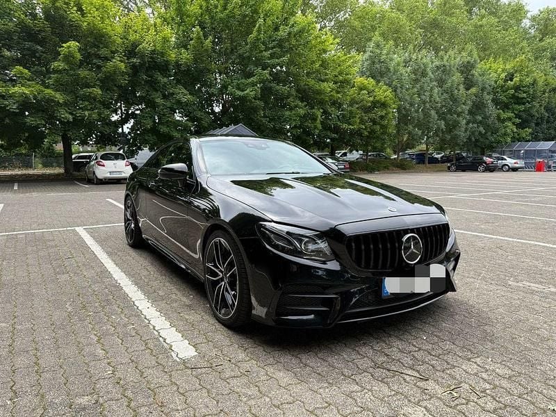 Schwarz Gebraucht 2019 Mercedes E53 AMG AMG Coupé | 37.000 € (Guter Preis) - Bild 1/4