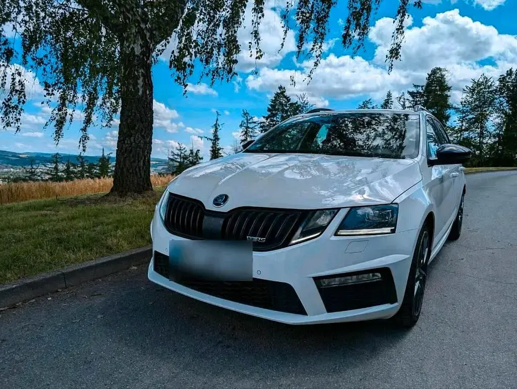 Gebraucht Skoda Octavia RS 245 PS (180 kW) 2020 Weiß Kombi