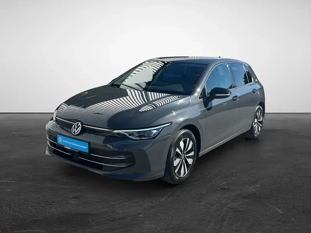 Gebraucht VW Golf VIII Goal 116 PS (85 kW) 2025 Grau (delfingrau metallic) Limousine