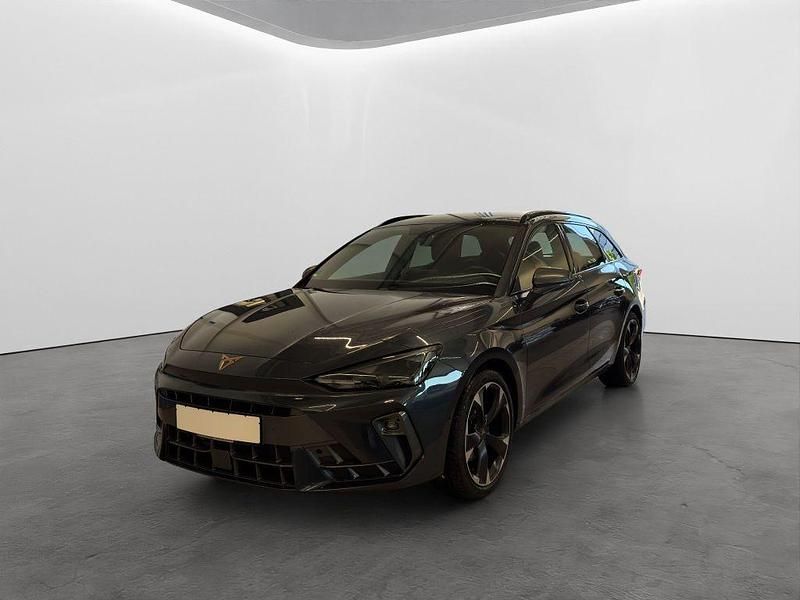 Second-hand Cupra Leon 150 CP (110 kW) 2024 Gri Break