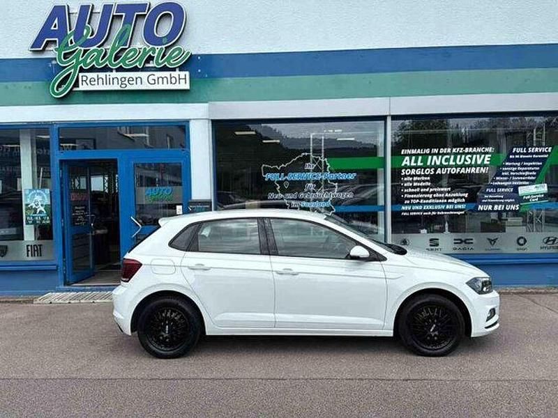 Weiß Gebraucht 2022 VW Polo Limousine | 12.890 € (Fairer Preis) - Bild 1/4