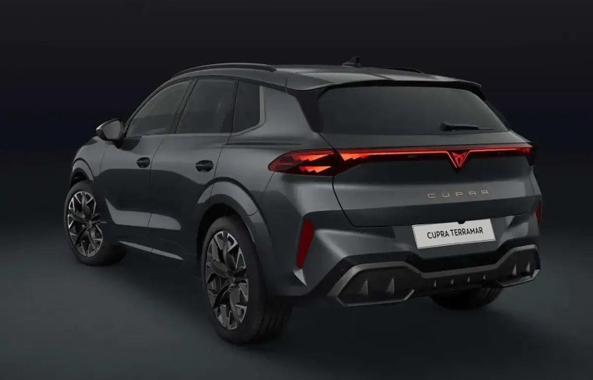 Gebraucht Cupra Terramar VZ 265 PS (194 kW) 2025 Timanfaya grau/grau SUV