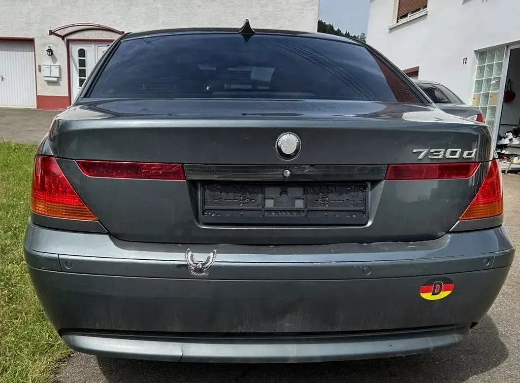 Gebraucht BMW 730 258 PS (189 kW) 2004 Grau Limousine