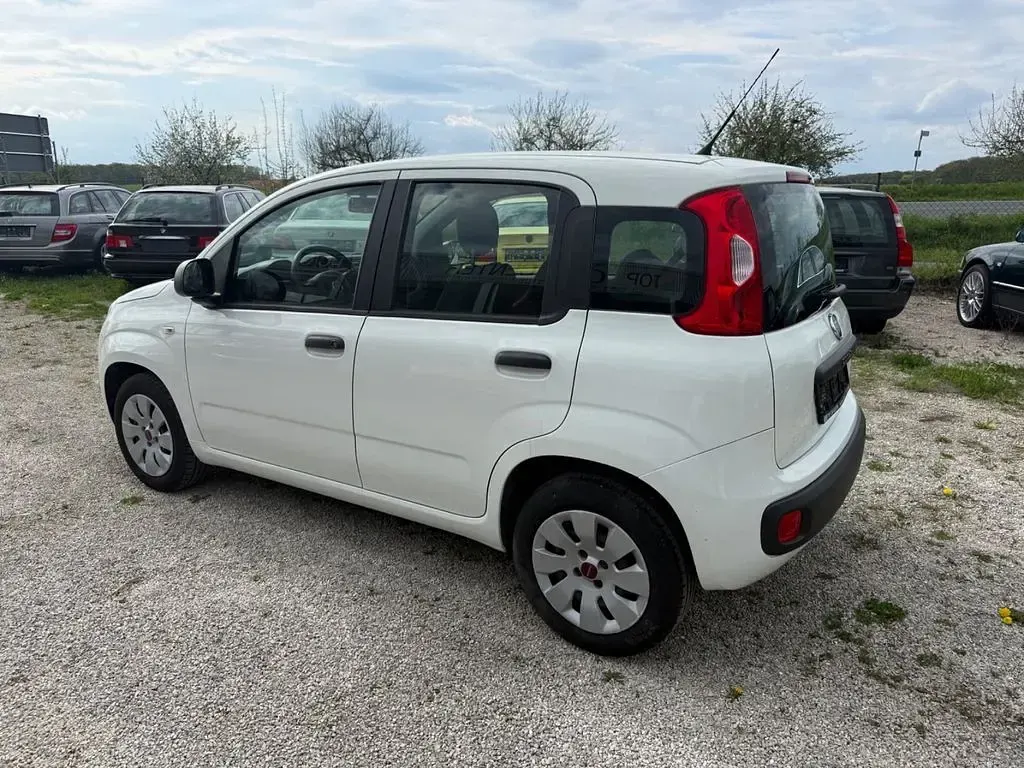 Gebraucht Fiat Panda 69 PS (50 kW) 2011 Weiß Kleinwagen