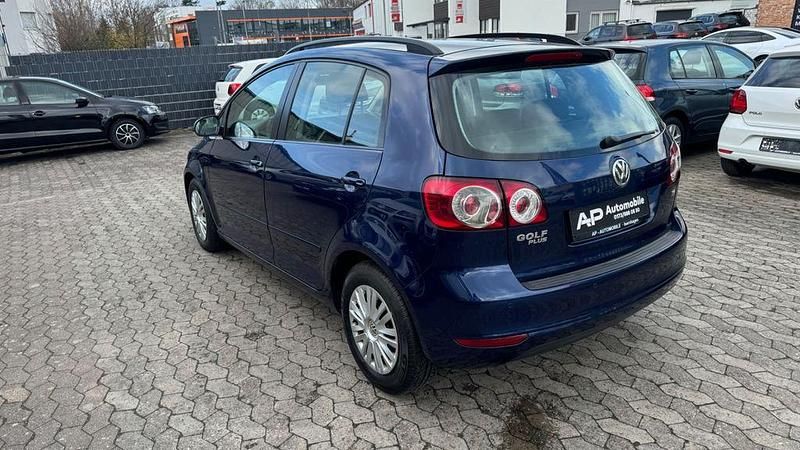 Gebraucht VW Golf Plus Cross Trendline 102 PS (75 kW) 2009 Blau Van / Kleinbus