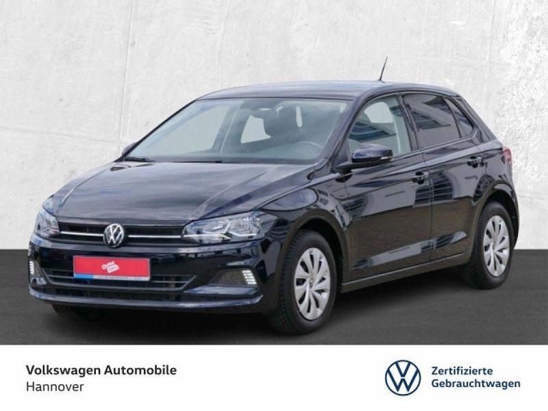 Deep black (metallic) Gebraucht 2021 VW Polo Comfortline Limousine | 15.880 € (Guter Preis) - Bild 1/3