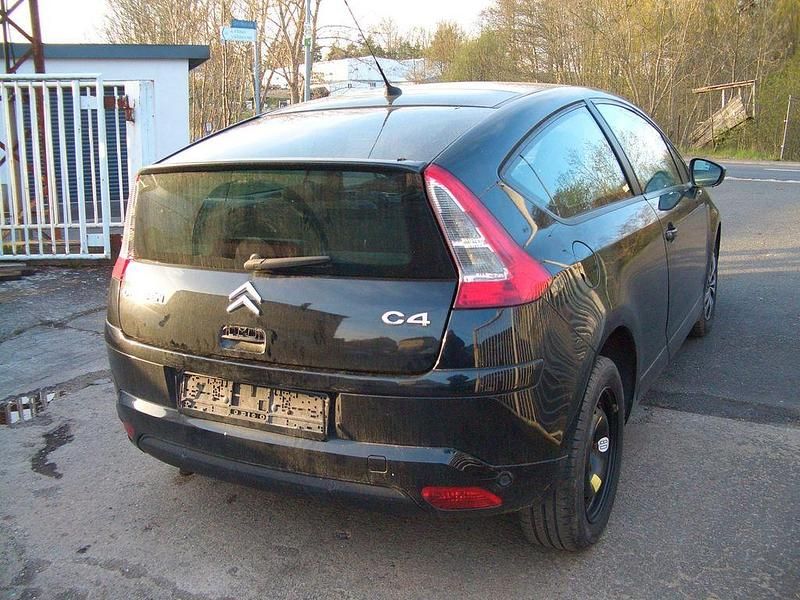Used Citroën C4 Tendance 120 HP (88 kW) 2010 Black Coupe