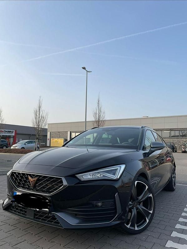 Gebraucht Cupra Leon VZ 310 PS (228 kW) 2023 Schwarz Kombi