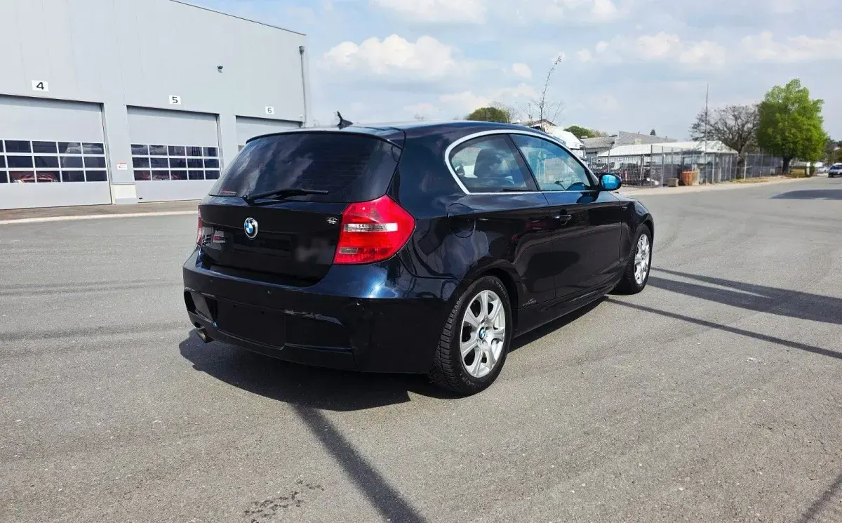 Gebraucht BMW 120 Coupé M Sport 177 PS (130 kW) 2007 Schwarz Coupé