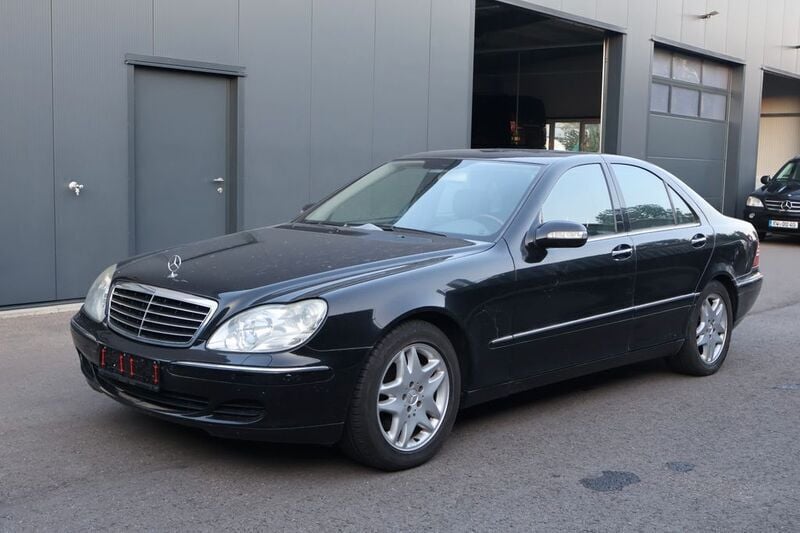 Schwarz Gebraucht 2005 Mercedes S320 Limousine | 3.950 € (Fairer Preis) - Bild 1/4