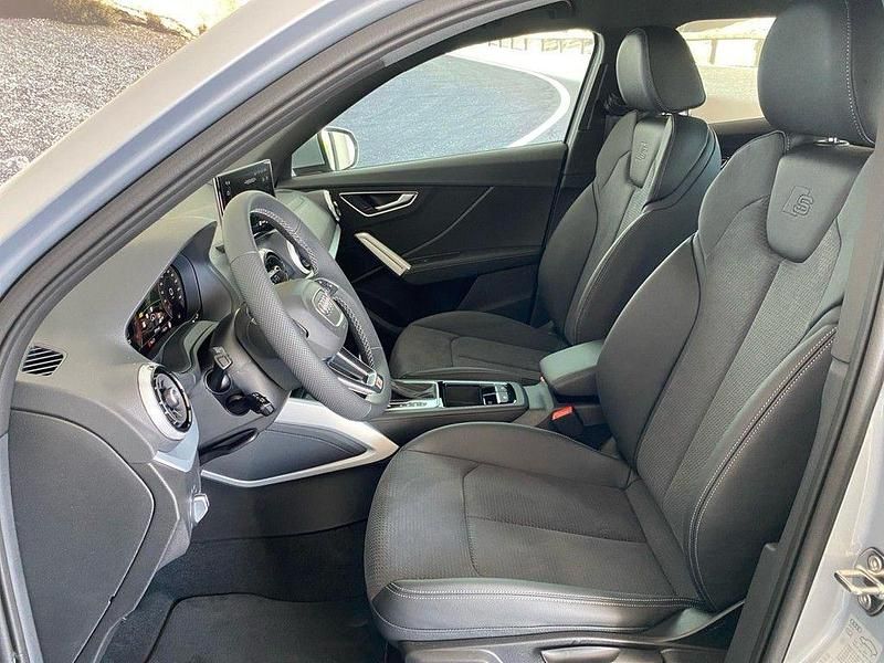 Gebraucht Audi Q2 Advanced Plus 150 PS (110 kW) 2025 Florettsilber metallic SUV