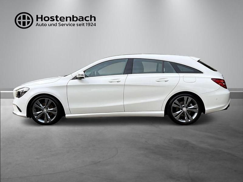Gebraucht Mercedes CLA200 Shooting Brake 156 PS (114 kW) 2017 Weiss Kombi