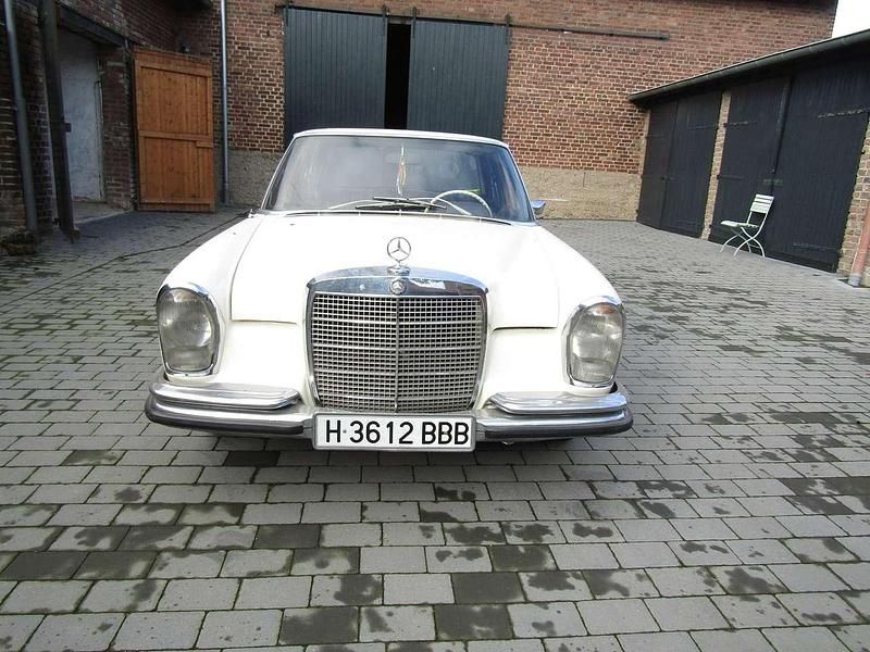 Gebraucht Mercedes 280 SE 160 PS (117 kW) 1967 Weiß Limousine