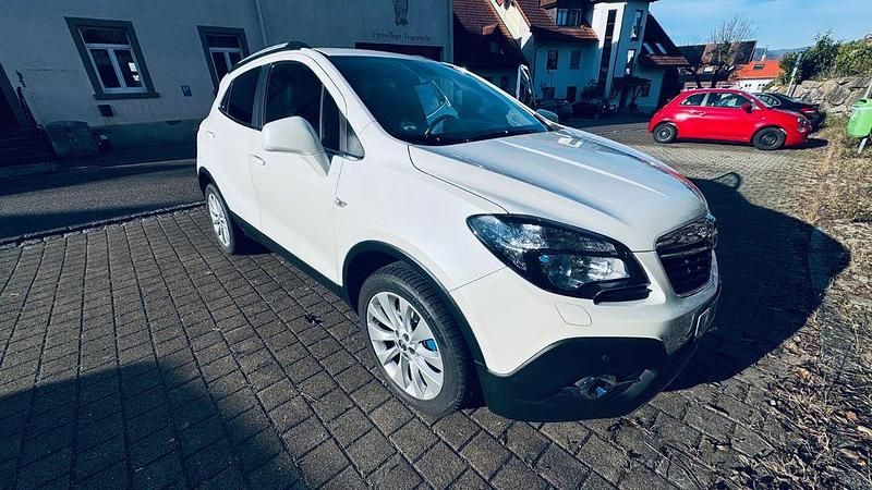Weiß Gebraucht 2015 Opel Mokka Innovation SUV | 8.500 € (Fairer Preis) - Bild 1/4