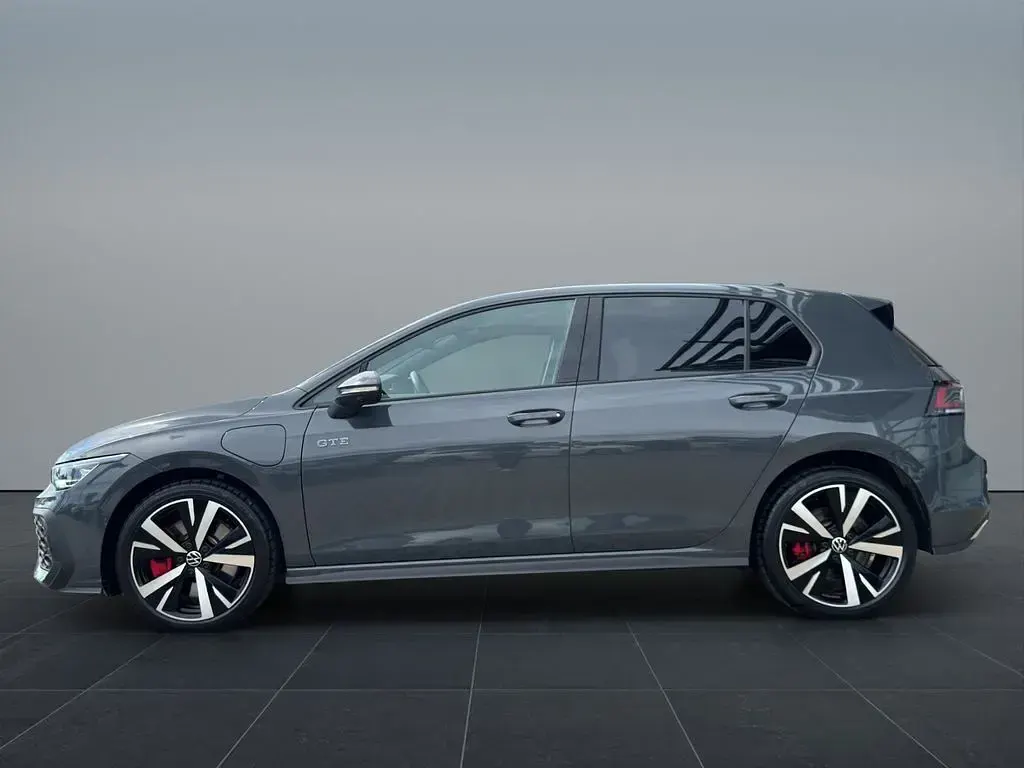 Gebraucht VW Golf VIII Pro 272 PS (200 kW) 2025 Delfingrau metallic Limousine