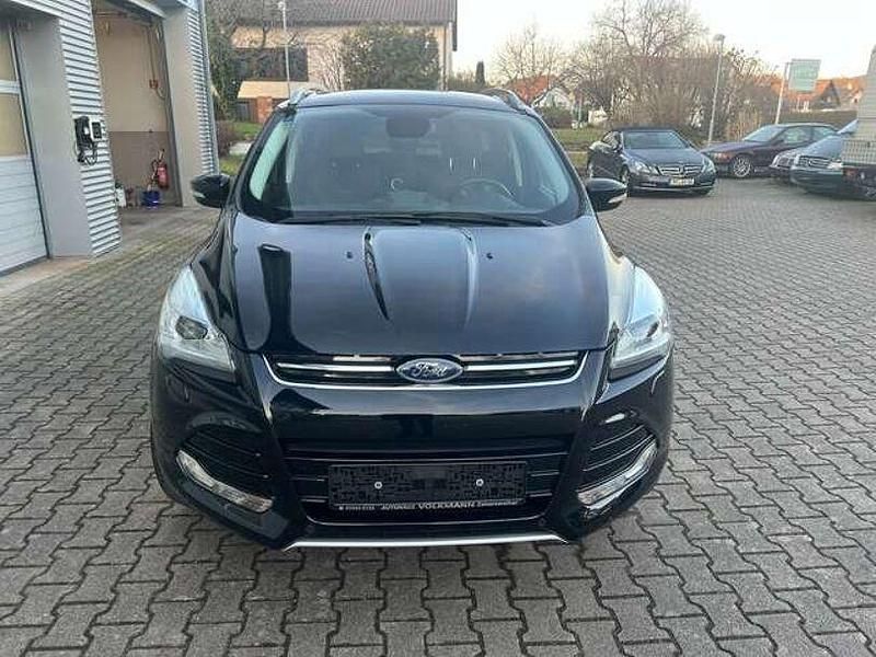 Gebraucht Ford Kuga Titanium 150 PS (110 kW) 2016 Iridiumschwarz metallic (metallic) SUV