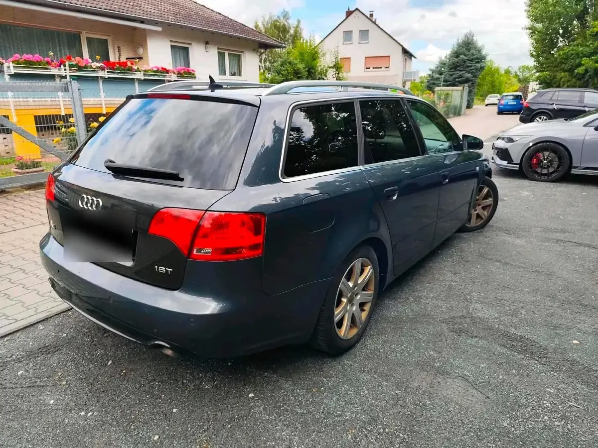 Gebraucht Audi A4 170 PS (125 kW) 2007 Grau Kombi