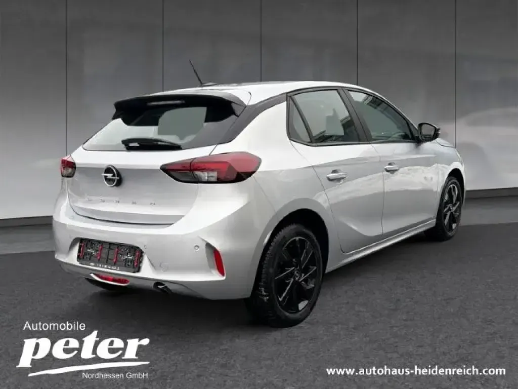 Gebraucht Opel Corsa 101 PS (74 kW) 2024 Grau/typ aussenverkleidung lackierung (metallic) Kleinwagen