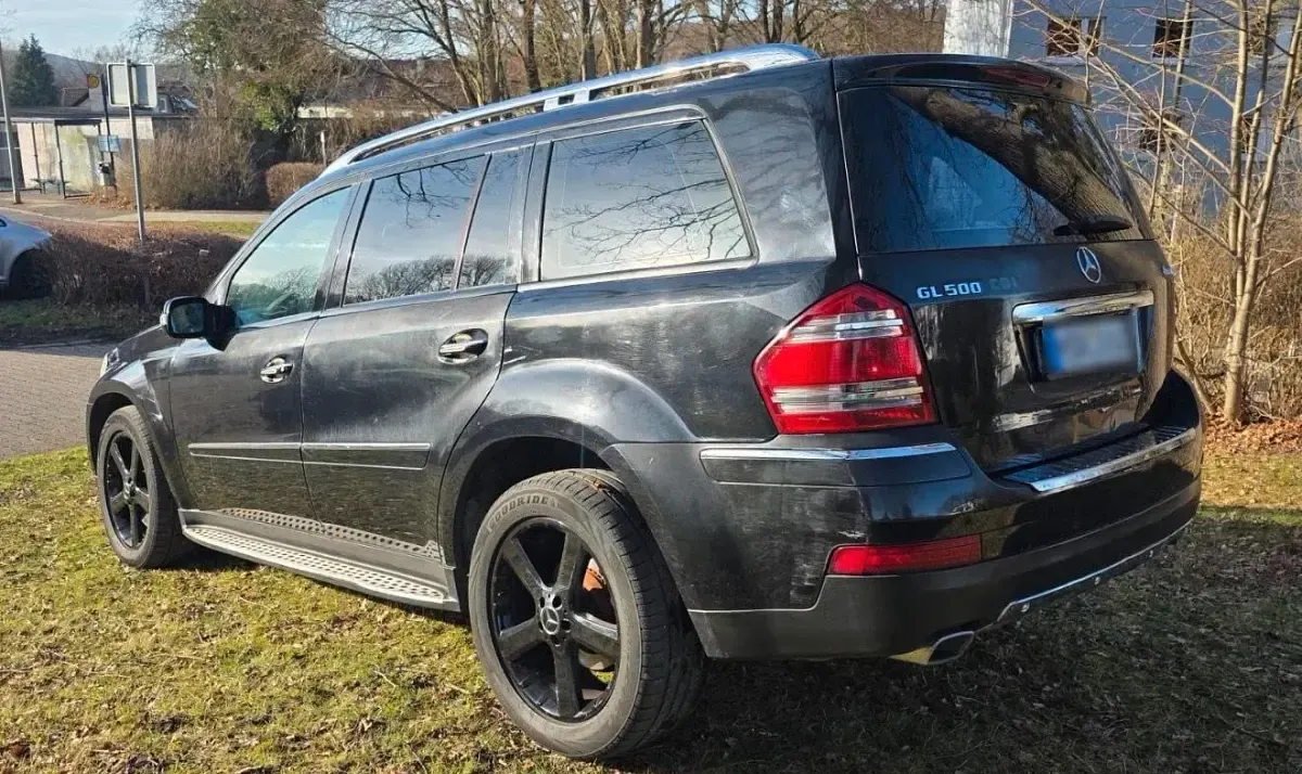 Gebraucht Mercedes GL420 306 PS (225 kW) 2008 Schwarz SUV