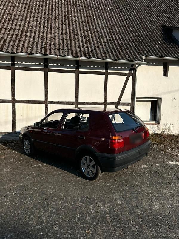 Gebraucht VW Golf III 75 PS (55 kW) 1994 Rot Kleinwagen
