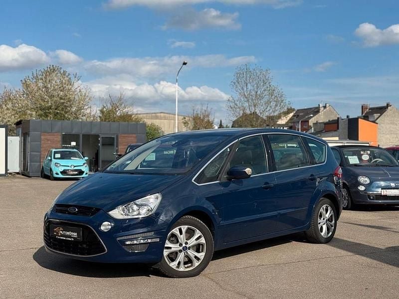 Gebraucht Ford S-MAX Titanium 200 PS (147 kW) 2014 Blau Van / Kleinbus