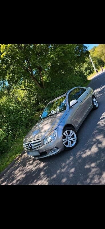 Gebraucht Mercedes C230 204 PS (150 kW) 2007 Gold Limousine
