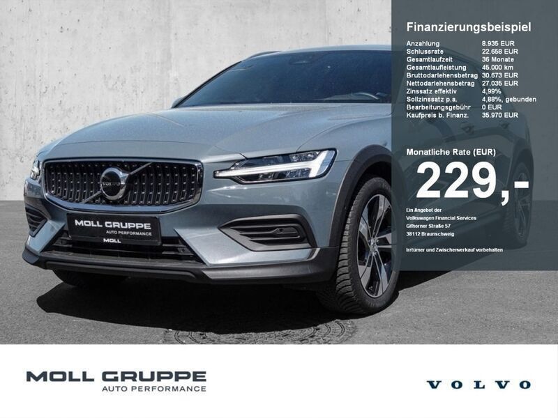 Thunder grey / metallic Gebraucht 2023 Volvo V60 CC Plus Kombi | 37.980 € (Fairer Preis) - Bild 1/4