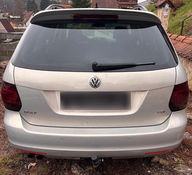 Gebraucht VW Golf V 122 PS (89 kW) 2009 Grau Kombi