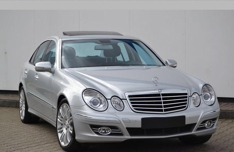 Gebraucht Mercedes E280 Avantgarde 231 PS (169 kW) 2006 Silber Limousine