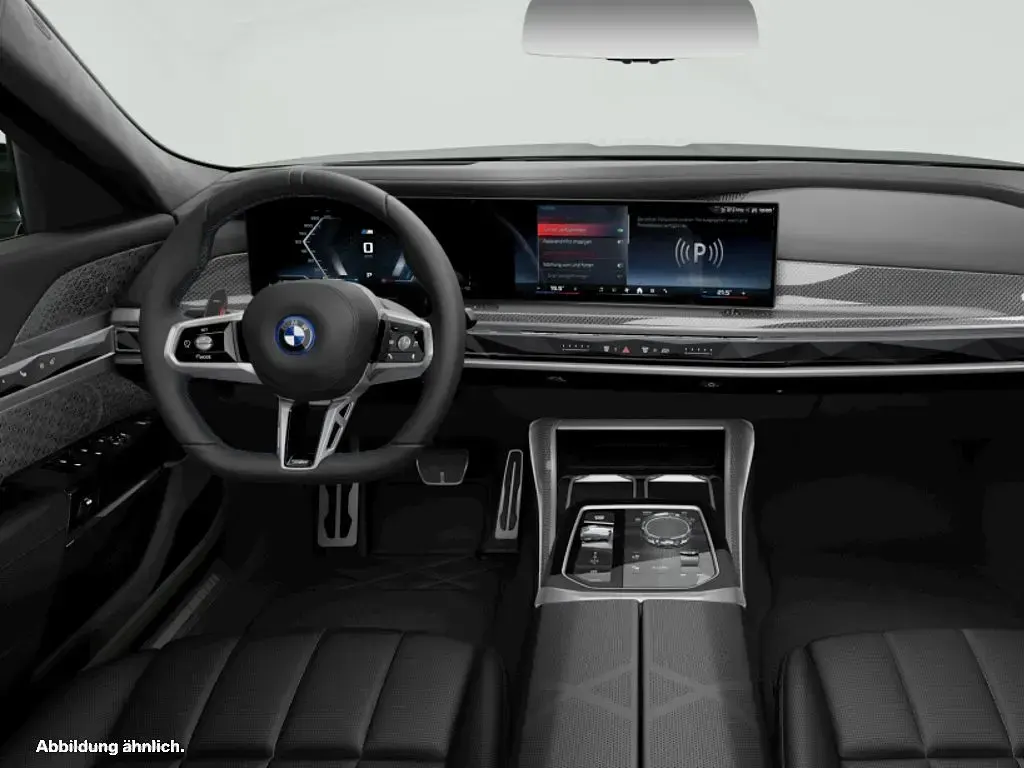 Gebraucht BMW M760e 571 PS (419 kW) 2025 Schwarz Limousine