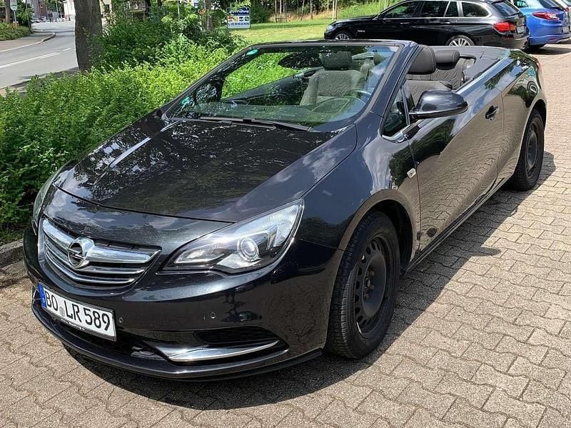 Schwarz Gebraucht 2013 Opel Cascada Innovation Cabrio | 5.000 € (Guter Preis) - Bild 1/4