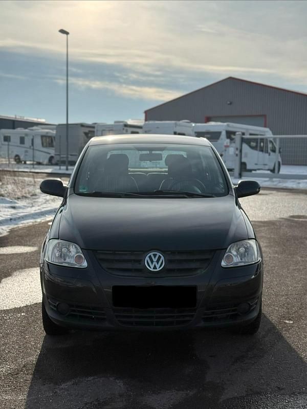 Gebraucht VW Fox 55 PS (40 kW) 2005 Schwarz Kleinwagen