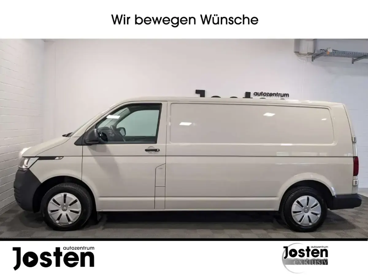 Gebraucht VW Transporter 110 PS (80 kW) 2022 Ascotgrau Van