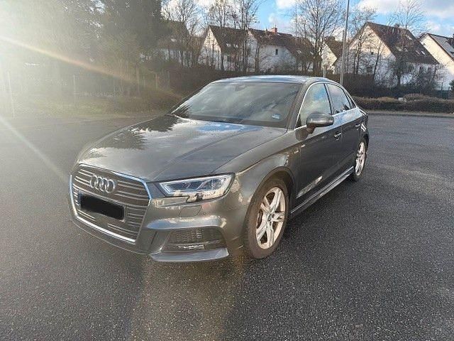 Gebraucht Audi A3 S-Line 150 PS (110 kW) 2018 Grau Limousine
