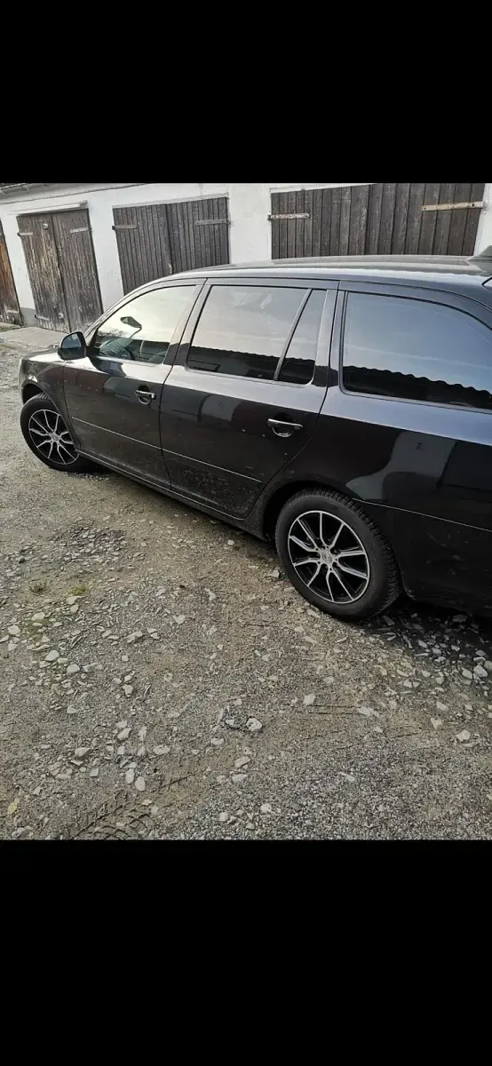 Gebraucht Skoda Octavia 160 PS (117 kW) 2008 Schwarz Kombi