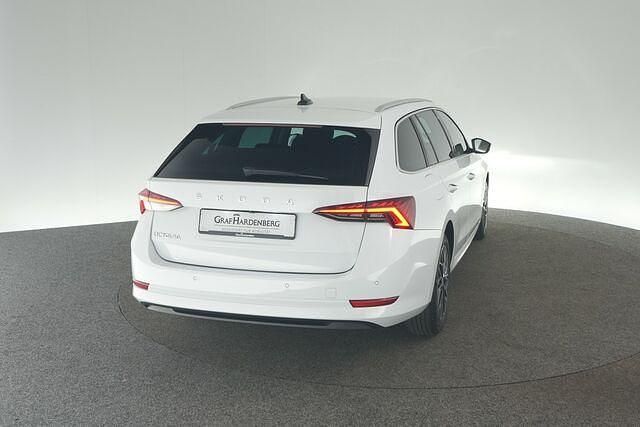Gebraucht Skoda Octavia Style 150 PS (110 kW) 2021 Weiß Kombi