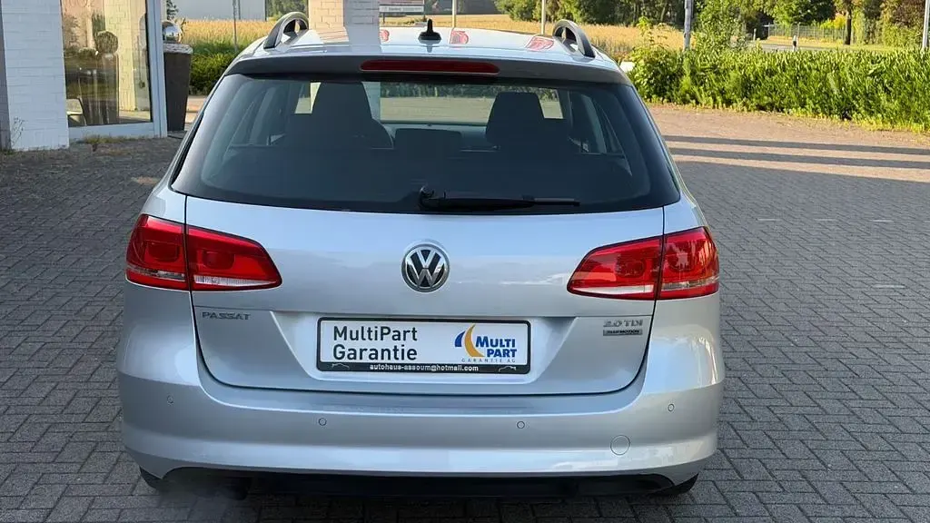 Gebraucht VW Passat 140 PS (102 kW) 2011 Silber Kombi