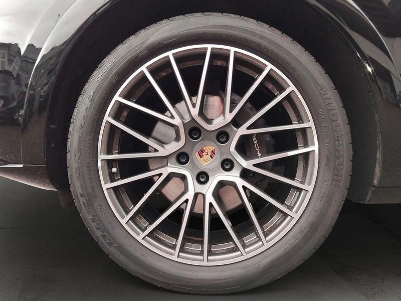 Gebraucht Porsche Cayenne Sport 340 PS (250 kW) 2022 Tiefschwarz SUV