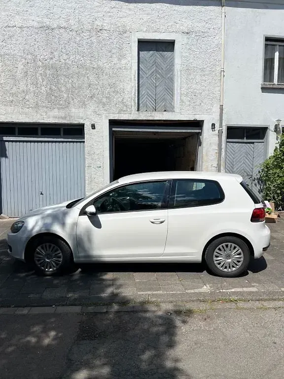 Gebraucht VW Golf VII Comfortline 80 PS (58 kW) 2012 Weiß Limousine