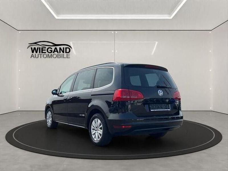 Gebraucht VW Sharan Comfortline 150 PS (110 kW) 2011 Schwarz Van / Kleinbus