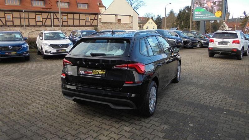 Gebraucht Skoda Kamiq Active 95 PS (69 kW) 2022 Schwarz SUV