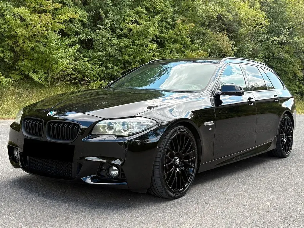 Gebraucht BMW 530 M Sport 258 PS (189 kW) 2014 Schwarz Limousine
