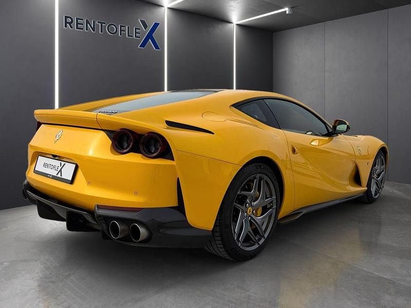 Gebraucht Ferrari 812 799 PS (587 kW) 2018 Gelb Coupé